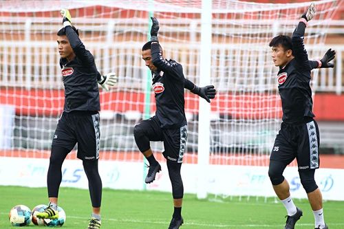 Công Phượng nghỉ tập, ông Chung đặt niềm tin vào Ariel