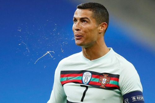 Ronaldo và những ngôi sao từng nhiễm nCoV