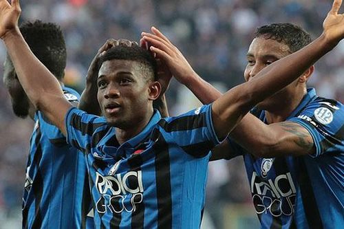 Tin bóng đá MU 13/10: Lộ lý do MU bạo chi cho Traore. Sao trẻ MU được tôn vinh