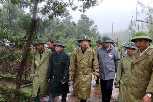 Đưa 5 người ở Thủy điện Rào Trăng 4 vào bệnh viện cấp cứu