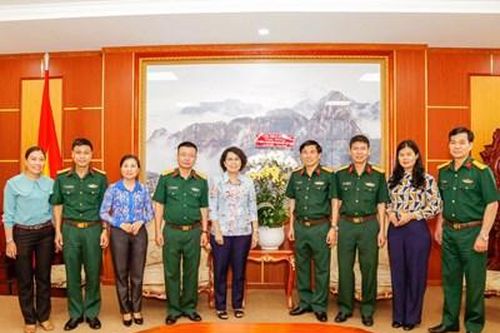 Tổng công ty Thái Sơn gặp mặt nhân kỷ niệm Ngày Doanh nhân Việt Nam
