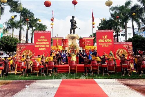 Dâng hương kỷ niệm 152 năm Anh hùng dân tộc Nguyễn Trung Trực hy sinh