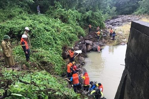 Tìm thấy thi thể nạn nhân bị lũ cuốn ở huyện Hòa Vang, Đà Nẵng