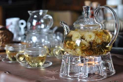 Mẹo vặt giúp các mẹ bảo quản đồ thủy tinh sáng bóng như mới