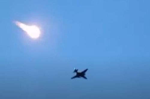 Su-25 Azerbaijan tấn công mạnh mẽ vào Karabakh khi được F-16 yểm trợ