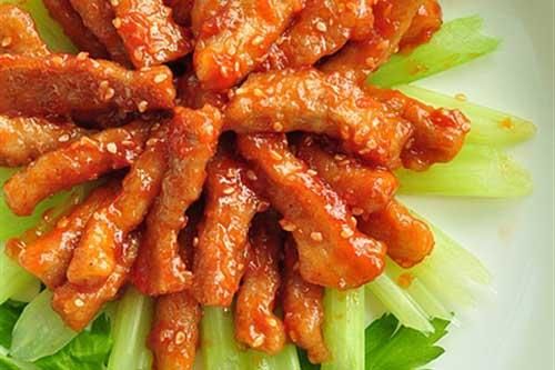 Thịt thăn làm theo cách này không lo khô dai, mẹ chồng khó tính cũng phải gật gù khen ngon