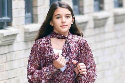 'Thiên thần nhí' Suri Cruise cao lớn xinh đẹp như một thiếu nữ