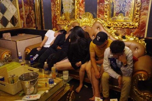 29 nam nữ thanh niên Quảng Trị 'phê' ma túy trong phòng karaoke, mặc kệ người dân cả tỉnh đang gồng mình chống lũ lụt