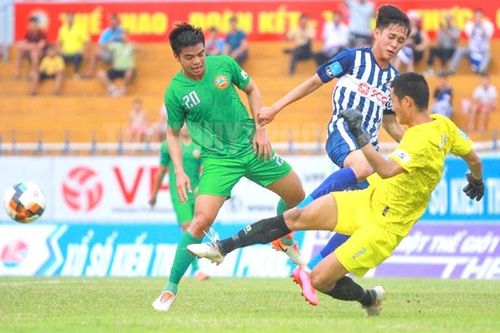Giải hạng Nhất: Sẽ chỉ còn cuộc đua tam mã?