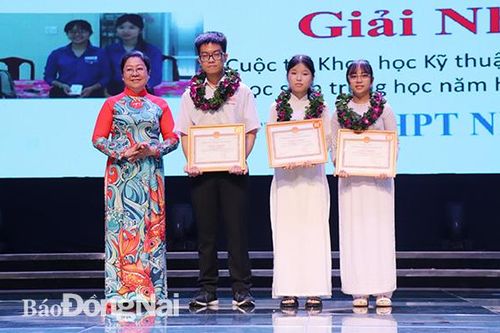 Hoàn thành xuất sắc nhiệm vụ năm học 2019 - 2020 trong bối cảnh đặc biệt