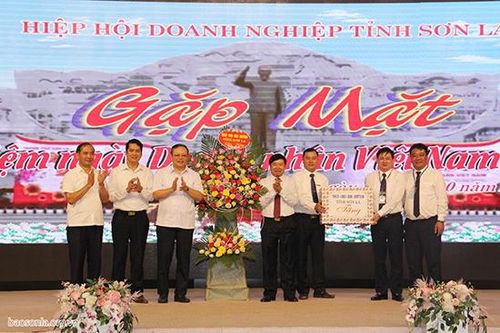 Gặp mặt Kỷ niệm Ngày Doanh nhân Việt Nam