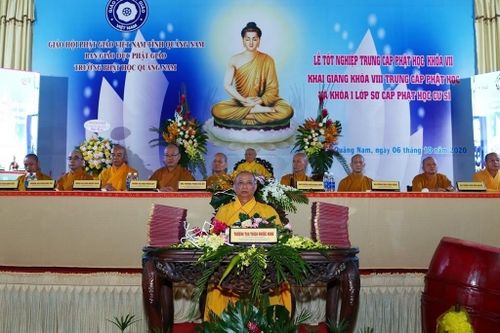 66 Tăng Ni sinh tốt nghiệp Trường Phật học Quảng Nam