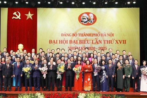 Bế mạc Đại hội đại biểu lần thứ XVII Đảng bộ thành phố Hà Nội