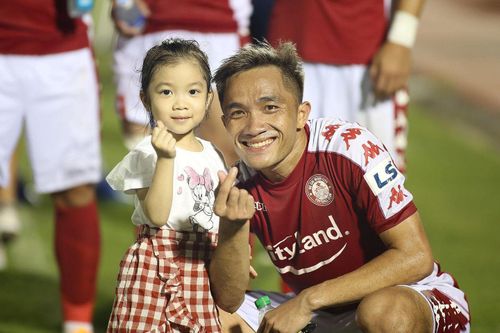 Đội trưởng CLB TP.HCM: 'Cách duy nhất vượt qua sai lầm là im lặng'