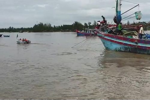 Lật ghe, một ngư dân ở Quảng Nam bị nước cuốn thiệt mạng