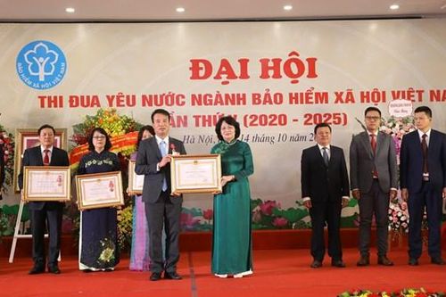 Phó Chủ tịch nước: Xây dựng hệ thống BHXH đa tầng, linh hoạt