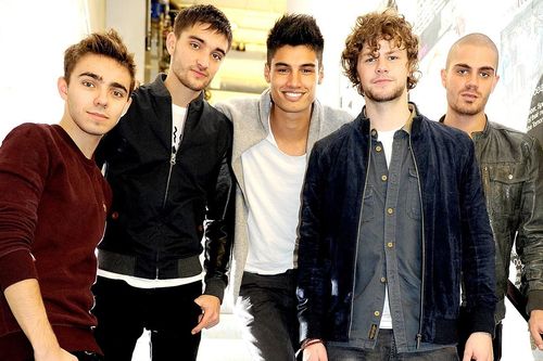The Wanted tái hợp trên sân khấu vì Tom Parker