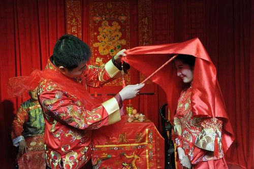 Đám cưới ở Trung Quốc bùng nổ trong 'tuần lễ vàng'