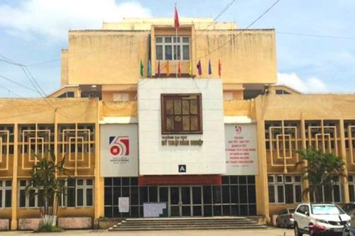 Những lùm xùm tại Đại học Mỹ thuật Công nghiệp: Ai đứng sau 'thao túng' công tác thành lập Hội đồng trường?
