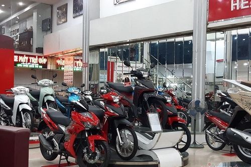 Xe máy Việt Nam ế ẩm, lao dốc