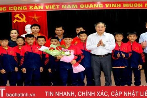Đội bóng đá nhi đồng Hà Tĩnh lên đường dự vòng chung kết toàn quốc 2020