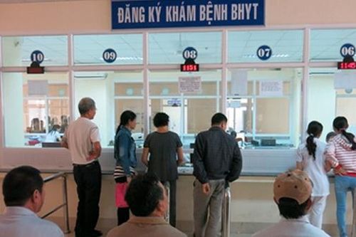 Điều kiện, mức hưởng BHYT khi chuyển tuyến