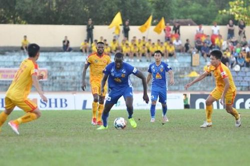 Vòng 2 V.League 2020: Hà Nội FC hành quân lên Phố Núi