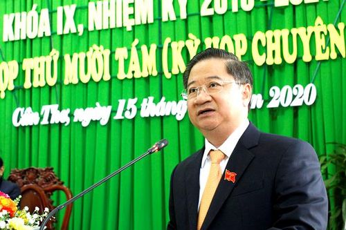 Ông Trần Việt Trường làm Chủ tịch thành phố Cần Thơ
