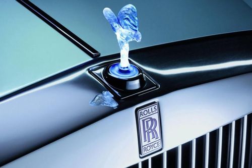 Biểu tượng phát sáng trên xe Rolls-Royce bị cấm tại châu Âu