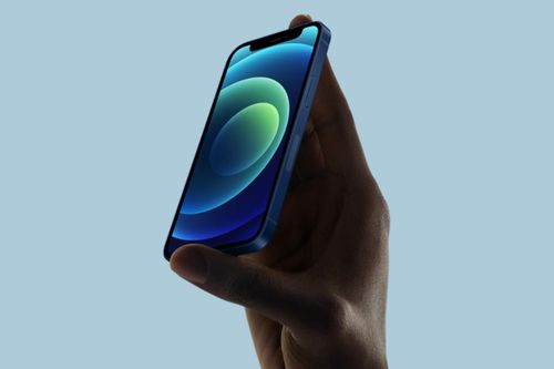 Vì sao iPhone 12 mini thu hút mọi sự chú ý?