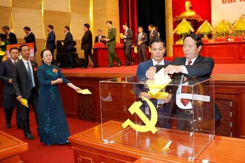 Hải Phòng ủng hộ miền Trung 10 tỷ khắc phục mưa lũ