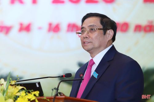 Đưa Hà Tĩnh phát triển nhanh, bền vững, nhân dân ấm no, hạnh phúc, bình an