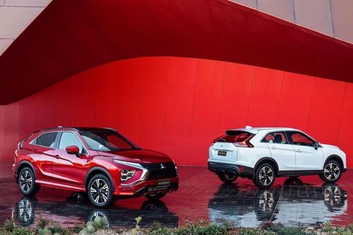 Mitsubishi Eclipse Cross 2021 mới trình làng, 'đấu' Honda CR-V