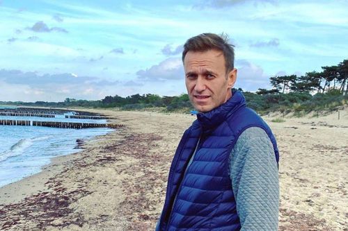 Vụ đầu độc Navalny: EU trừng phạt các quan chức thân cận với Tổng thống Nga