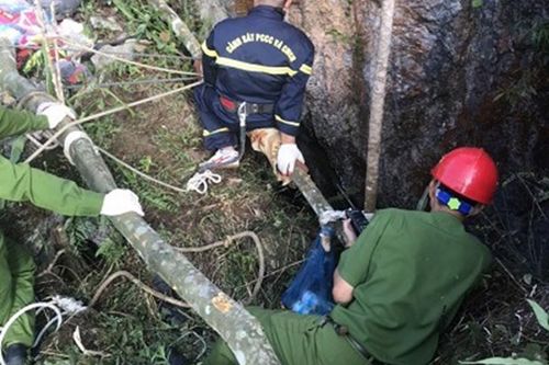Hà Giang: Tìm đá quý đem bán, nam thanh niên bị rơi xuống vực sâu tử vong