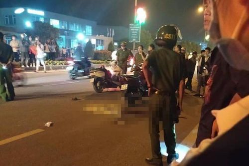 Lộ nguyên nhân người đàn ông giết vợ cũ giữa đường