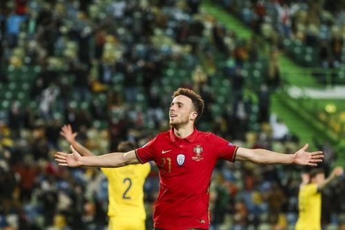 Diogo Jota khiến người Bồ Đào Nha tạm quên đi Ronaldo