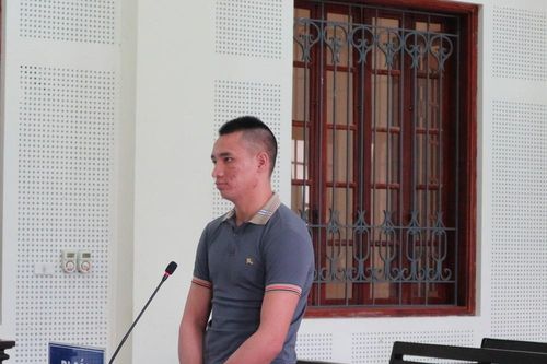 Anh trai suýt lôi em vào vòng lao lý vì 'hàng trắng'