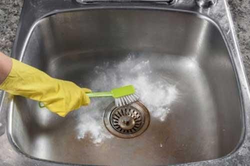Những mẹo vặt vô cũng hữu ích và bất ngờ từ baking soda