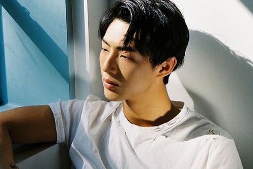 Kim Jisoo gia nhập công ty quản lý của Joo Ji Hoon và Kim Dong Wook