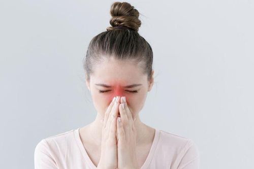 Biến chứng của viêm xoang mạn tính nguy hiểm như thế nào?
