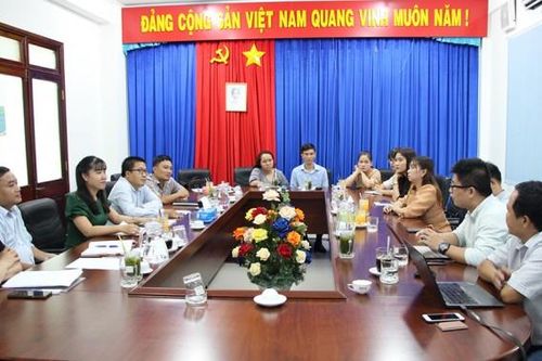 Tọa đàm doanh nghiệp xuất khẩu qua sàn thương mại điện tử