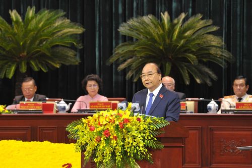 Thủ tướng Nguyễn Xuân Phúc: Thành phố Hồ Chí Minh là động lực phát triển kinh tế của cả nước