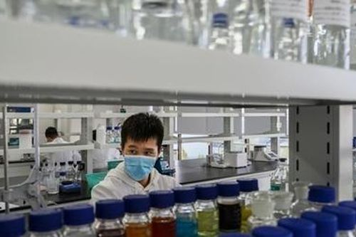 Sinopharm cung cấp vaccine COVID-19 miễn phí cho sinh viên Trung Quốc