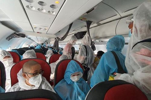 Đưa gần 600 công dân Việt Nam từ Nhật Bản và Myanmar về nước an toàn