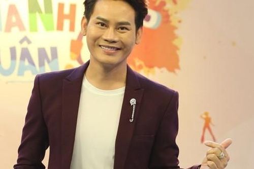 MC Hồng Phúc bất ngờ bày tỏ quan điểm về đàn ông và... gái đẹp