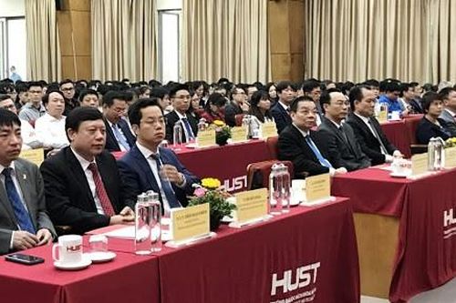 Trường ĐH Bách khoa Hà Nội đón 7.200 sinh viên trong năm học mới
