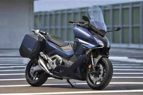 Honda Forza 750 được ra mắt