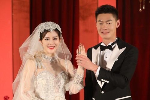 Cựu sao điền kinh Trung Quốc bị vợ tố bạo hành