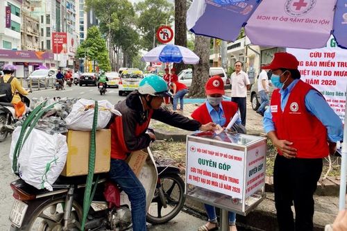 Hội Chữ thập đỏ TP Hồ Chí Minh kêu gọi ủng hộ đồng bào miền trung